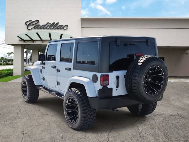 Used 2018 Jeep Wrangler Unlimited Sahara image 3