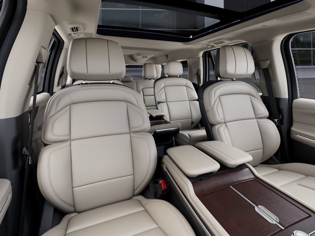 New 2027 Lincoln Navigator L Reserve AWD/4WD image 10