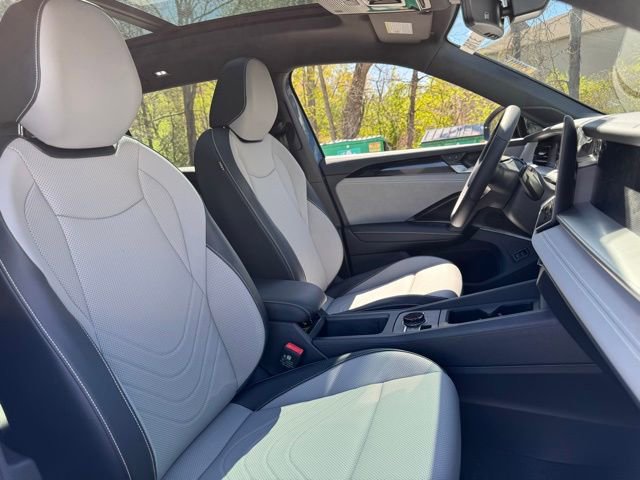 New 2026 Volkswagen Tiguan SE R-Line AWD/4WD image 21