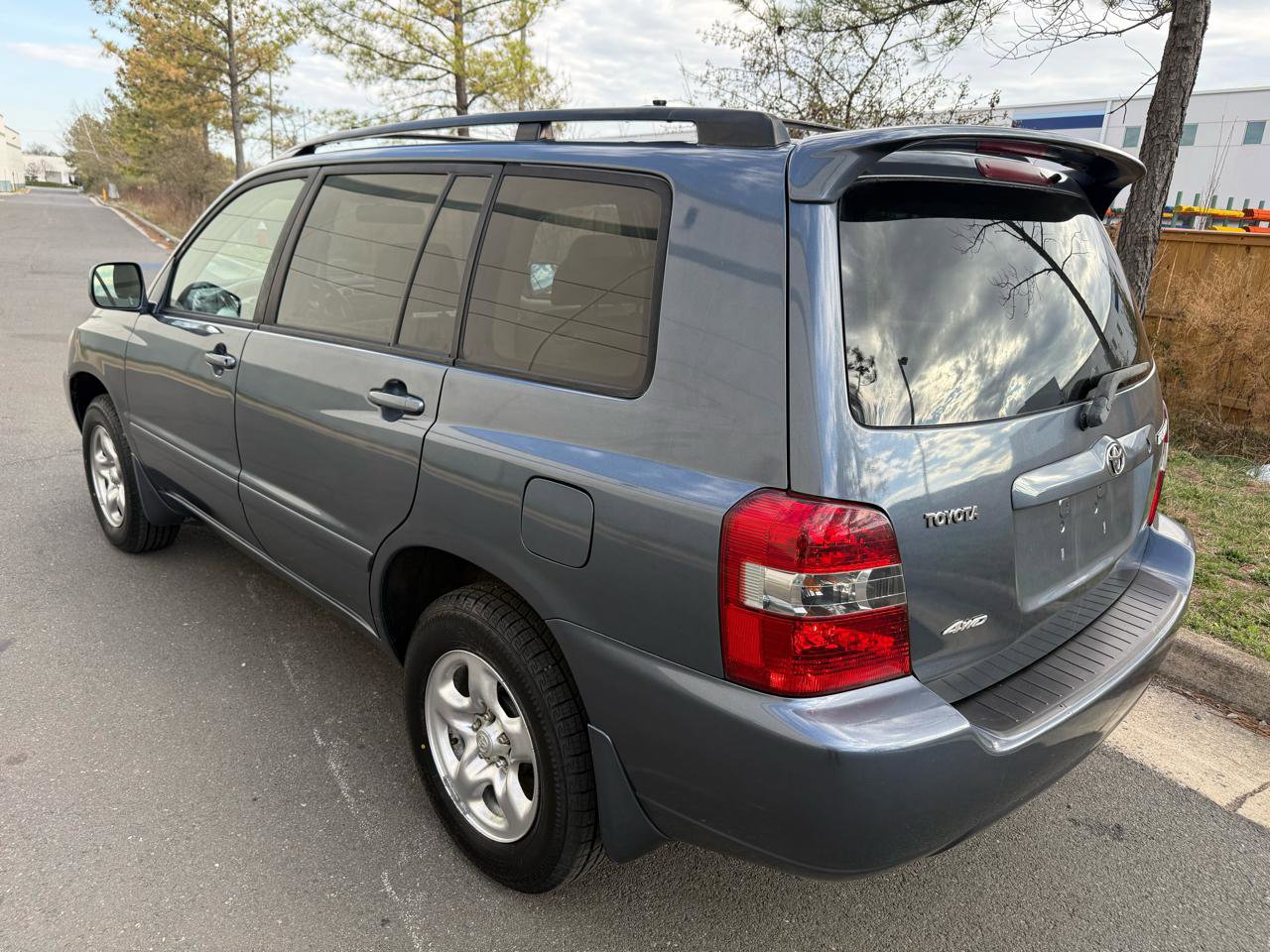 Used 2007 Toyota Highlander 4WD image 3