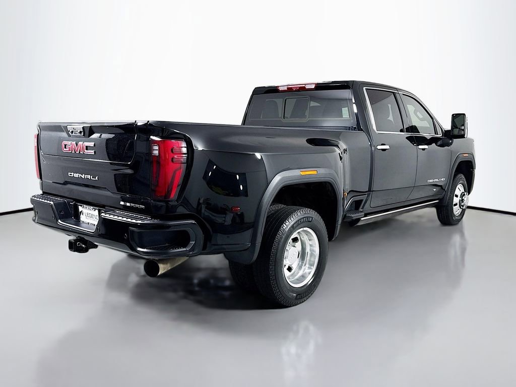 Used 2025 GMC Sierra 3500 Denali w/ Denali Reserve Package image 5