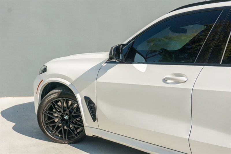 Used 2025 BMW X5 M Competition w/ Executive Package image 45