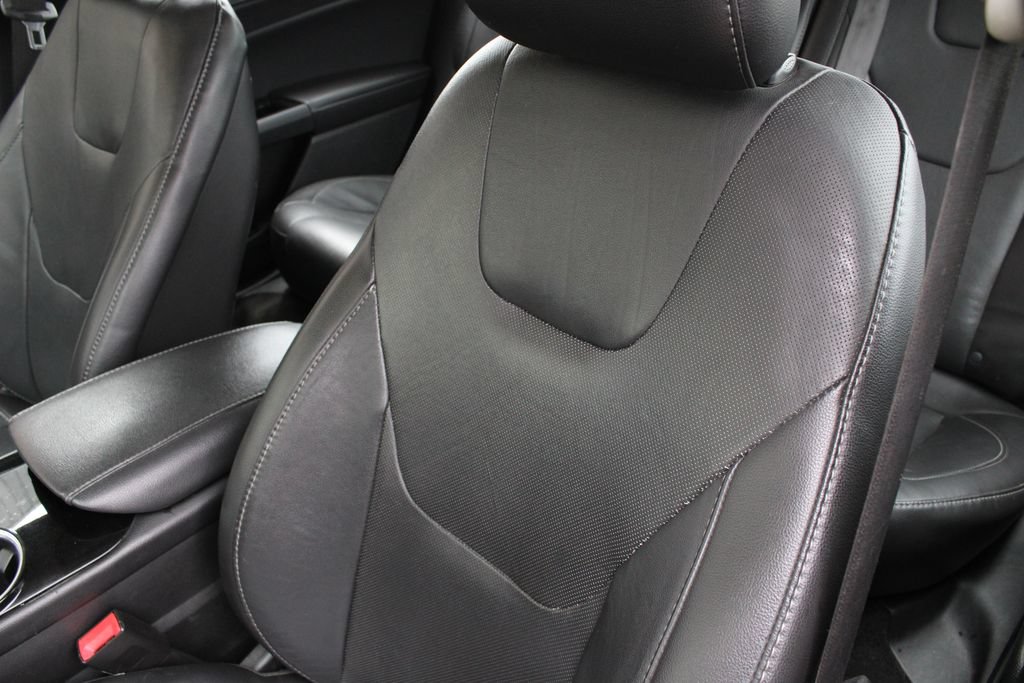 Used 2014 Ford Fusion Titanium AWD/4WD image 6