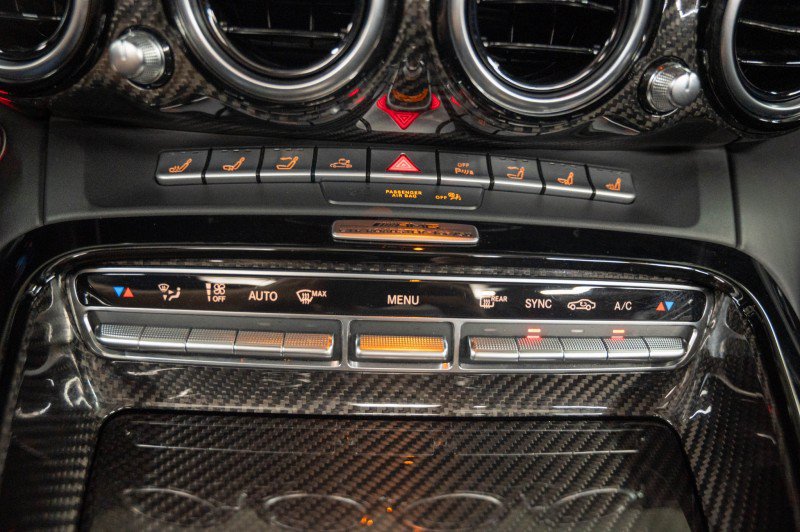 Used 2020 Mercedes-Benz AMG GT R image 32