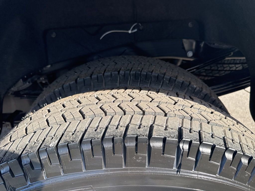 New 2026 GMC Sierra 3500 Denali Ultimate image 38