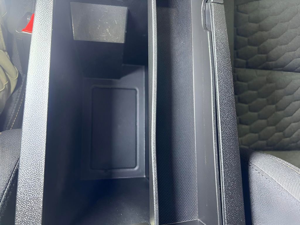 Used 2021 Chevrolet Equinox LT image 33