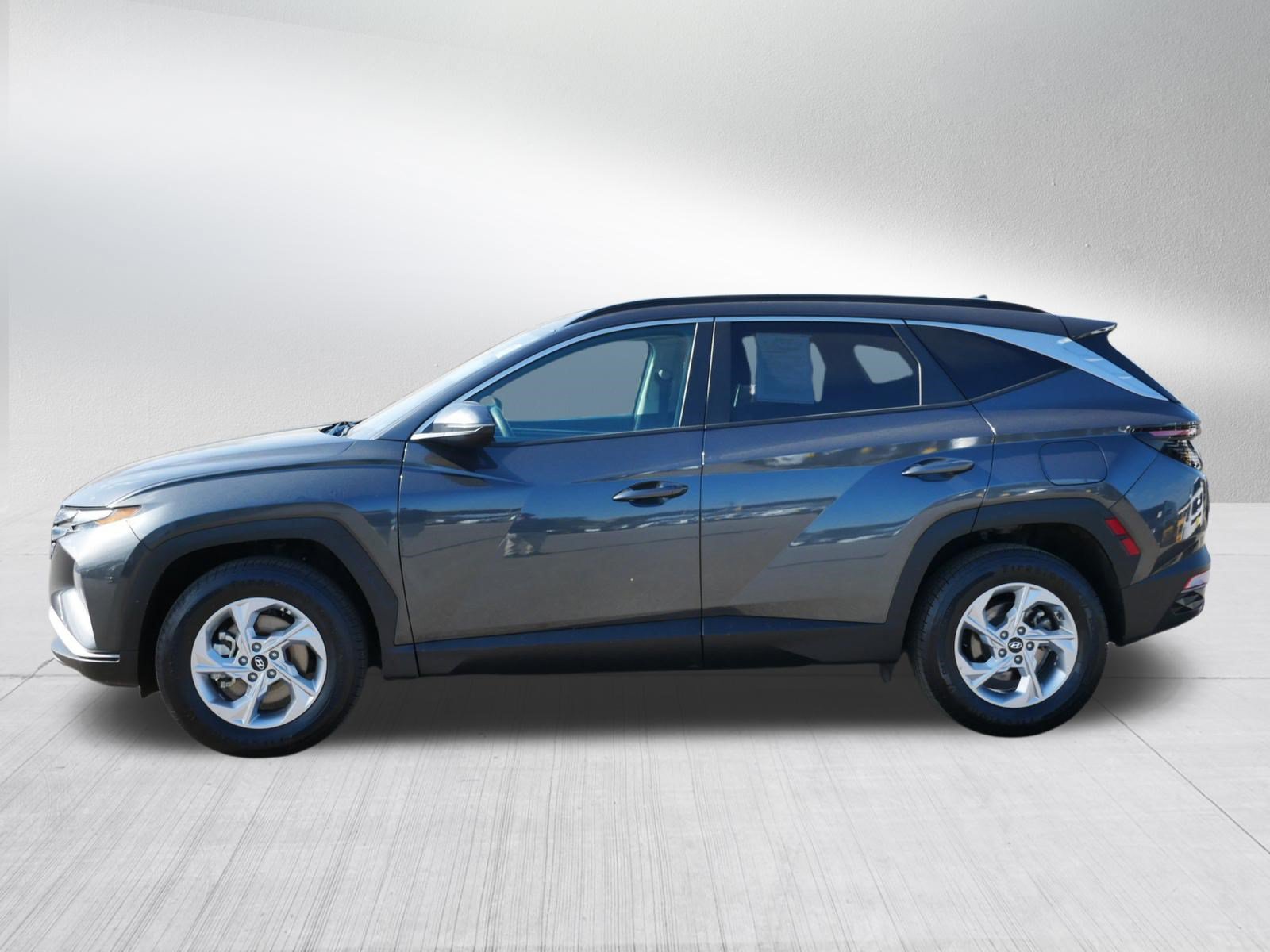 Certified 2023 Hyundai Tucson SEL AWD/4WD image 4