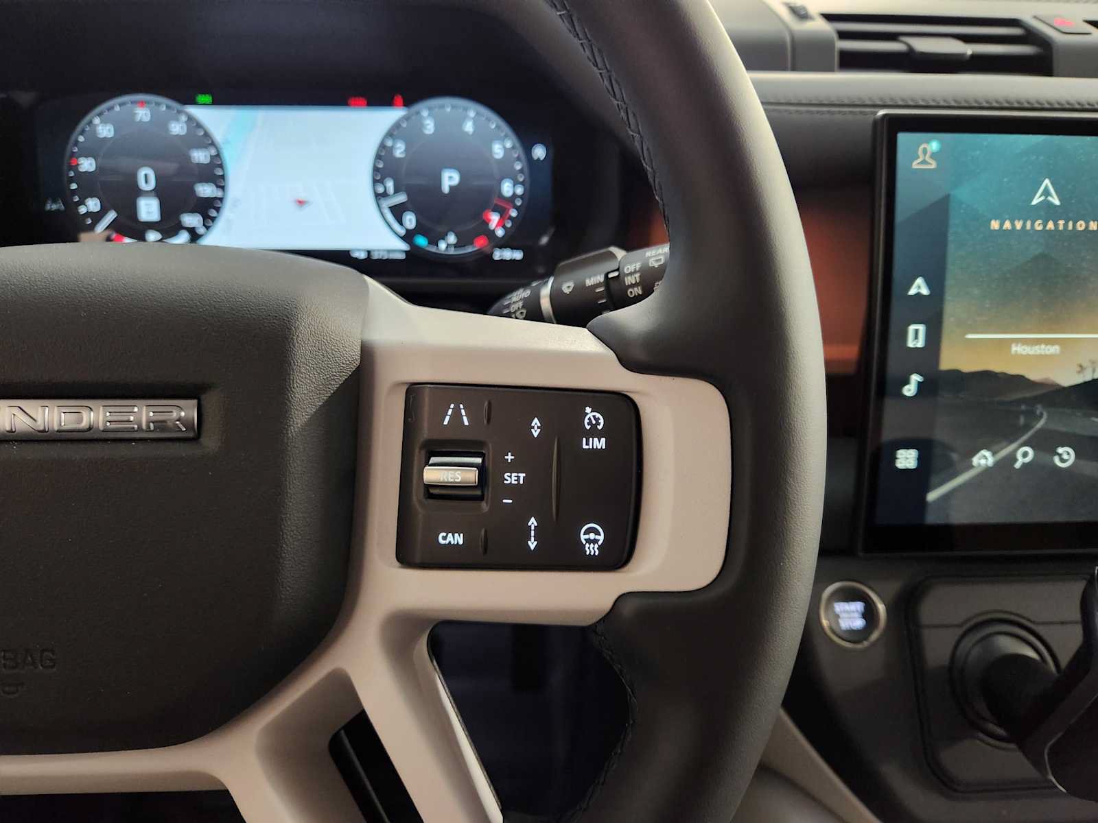 New 2026 Land Rover Defender 110 S AWD/4WD image 29