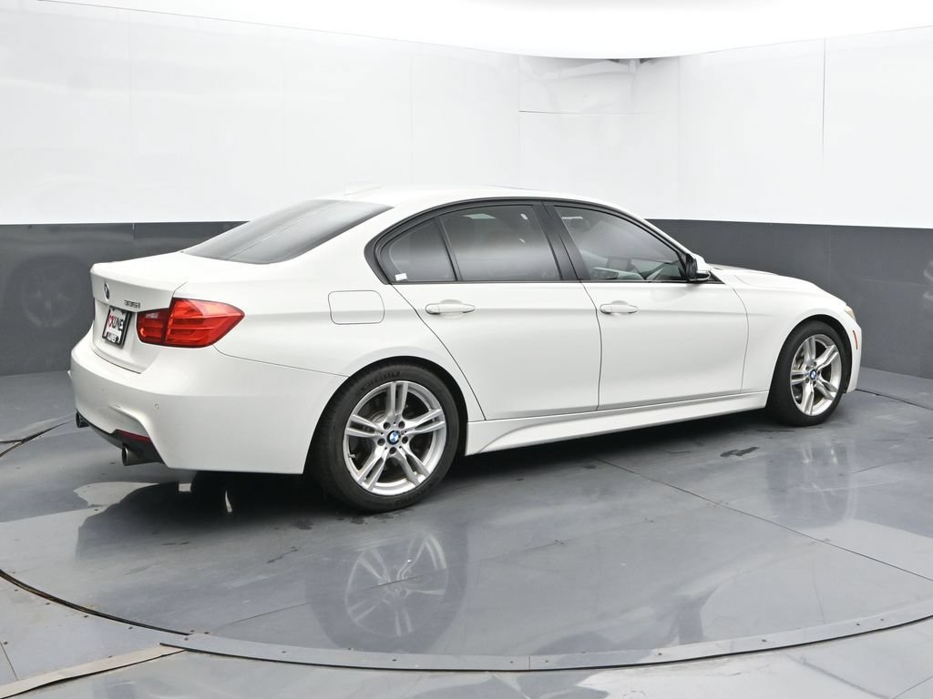 Used 2015 BMW 335i Sedan RWD image 3