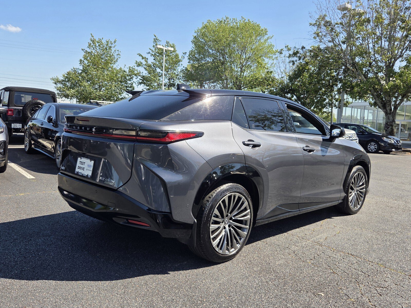 Used 2024 Lexus RZ 450e Premium w/ Accessory Package (Z1) AWD/4WD image 4