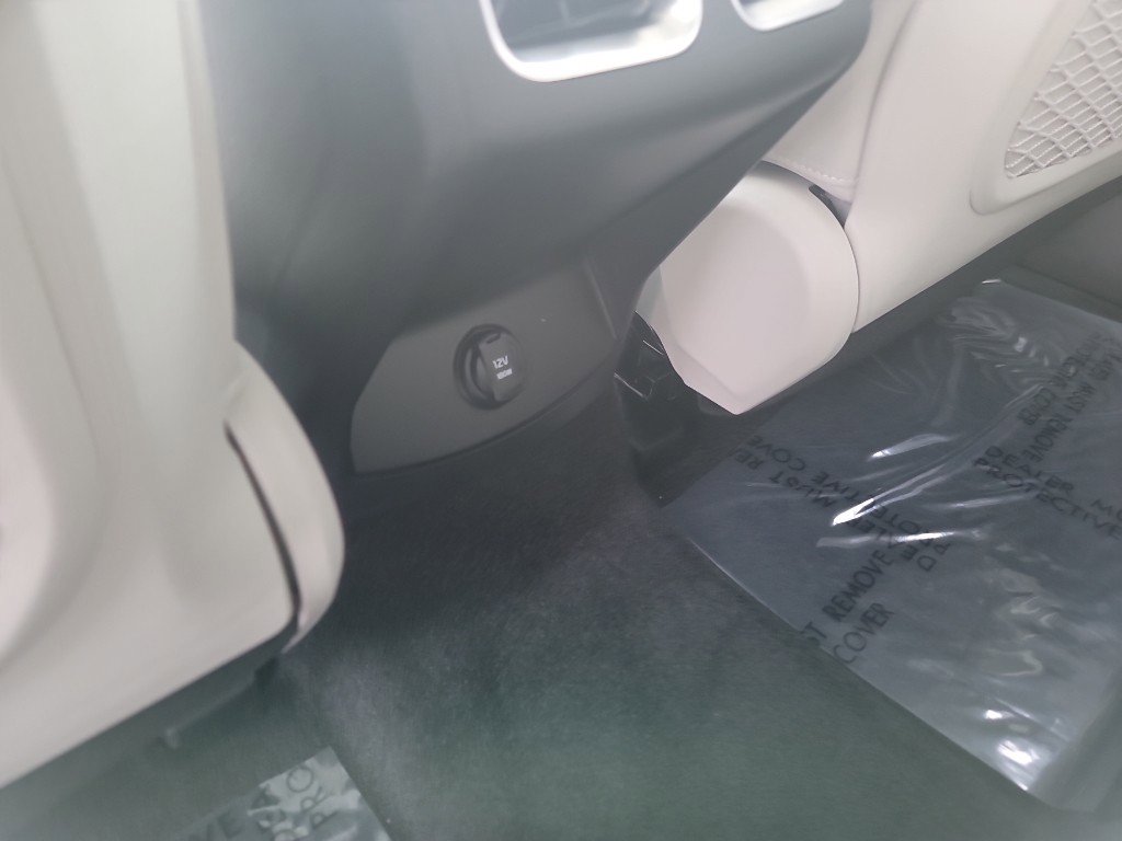 New 2026 Kia Sorento EX image 19