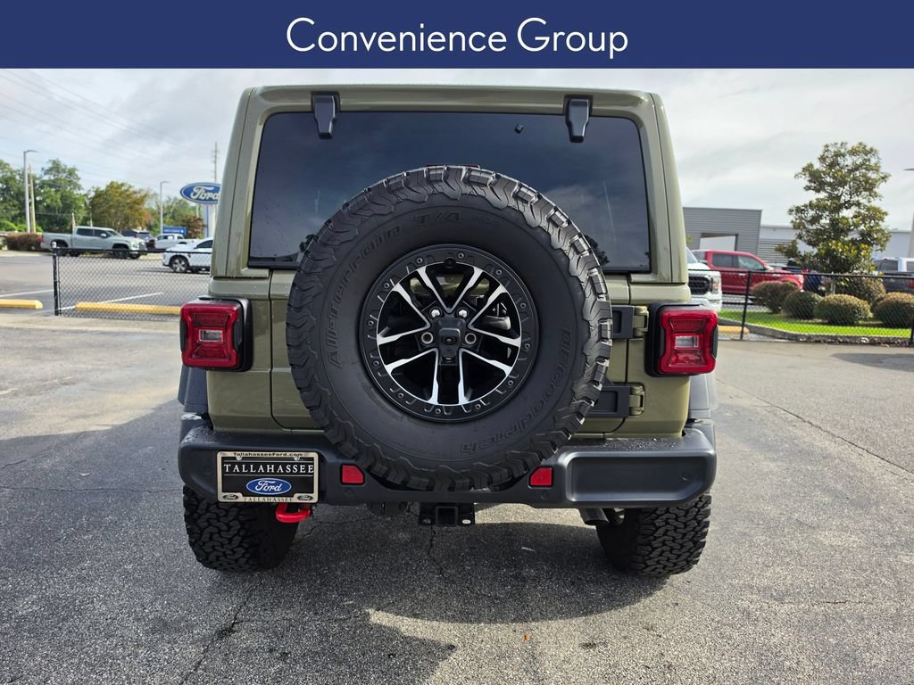 Used 2025 Jeep Wrangler Unlimited Rubicon w/ XTREMEE 35" Tire Package AWD/4WD image 10
