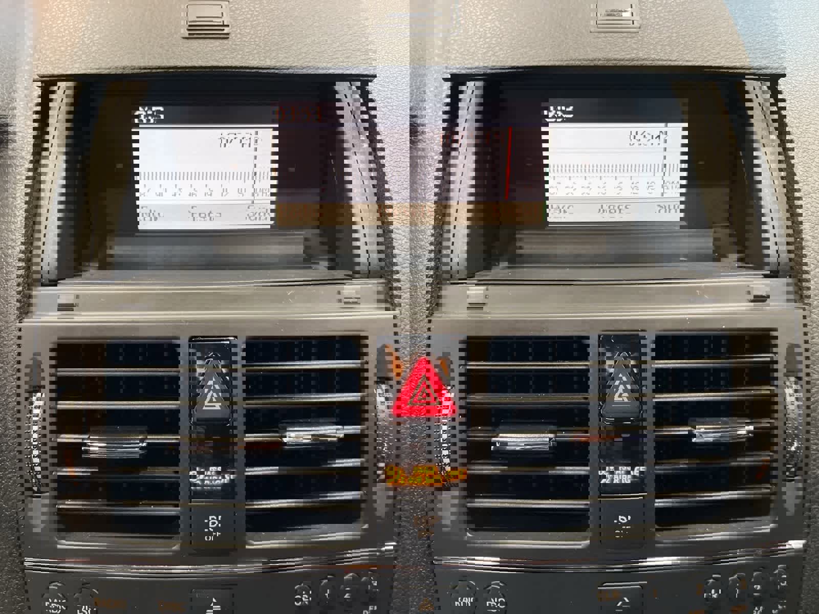 Used 2008 Mercedes-Benz C 300 Sedan image 23