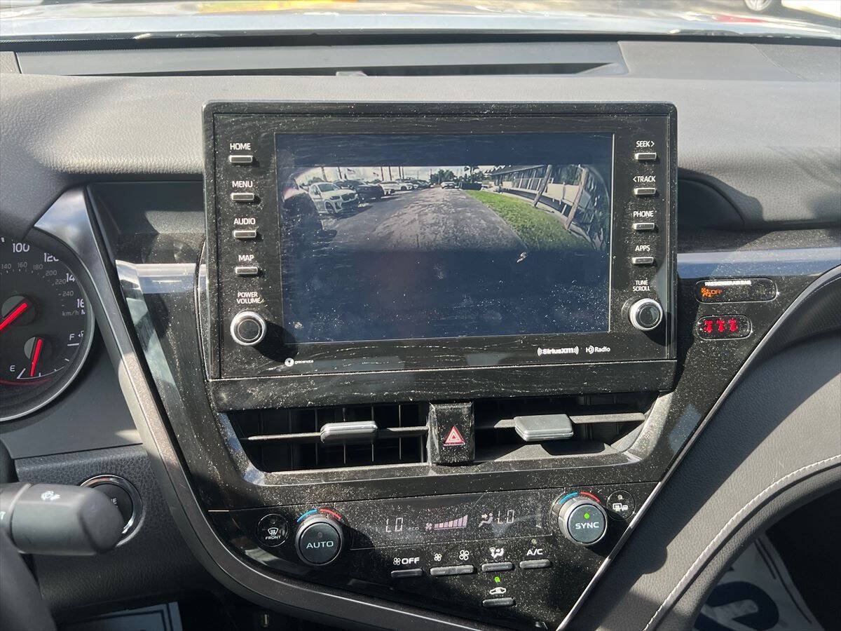 Used 2024 Toyota Camry XSE FWD image 12