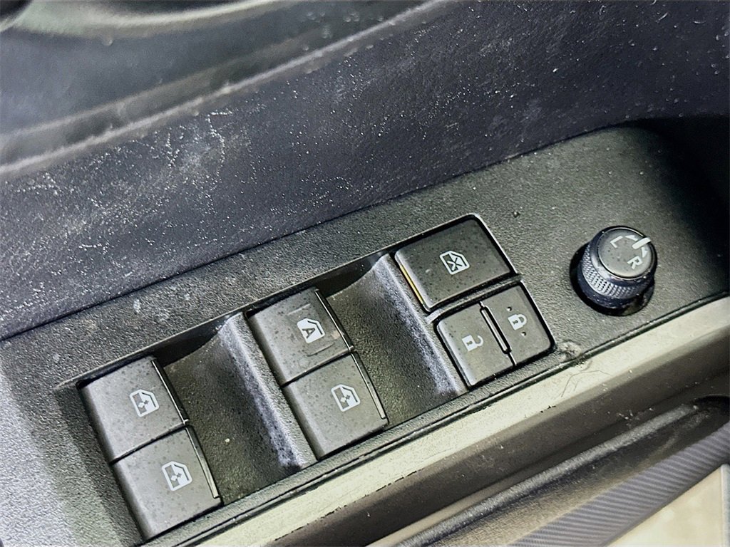 Used 2021 Toyota Tacoma SR5 image 19