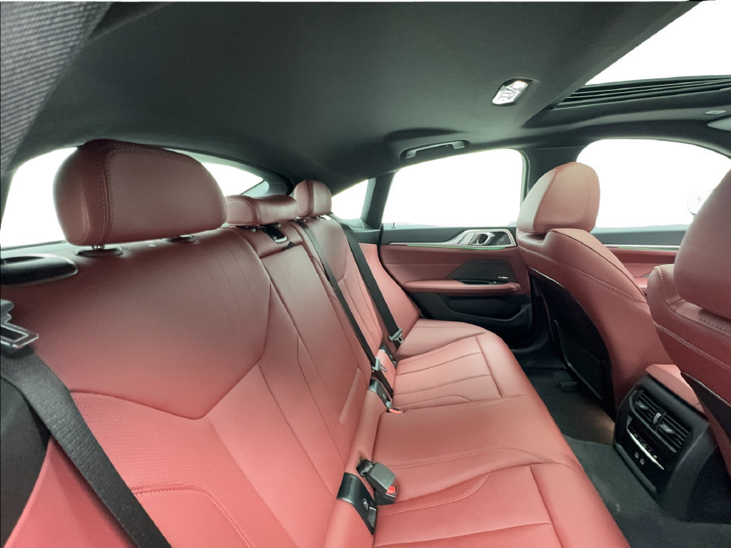 Used 2023 BMW i4 eDrive35 RWD image 33