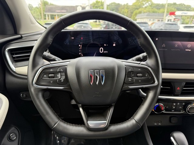 Used 2025 Buick Encore GX Sport Touring w/ Comfort Package image 28