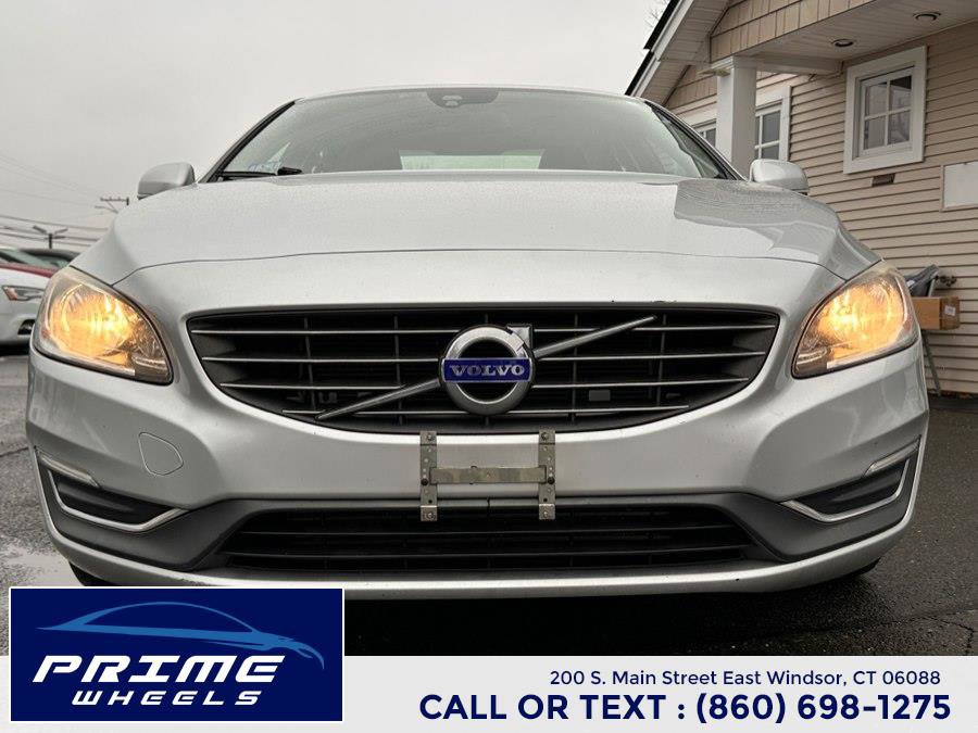 Used 2015 Volvo S60 T5 Premier Plus image 2
