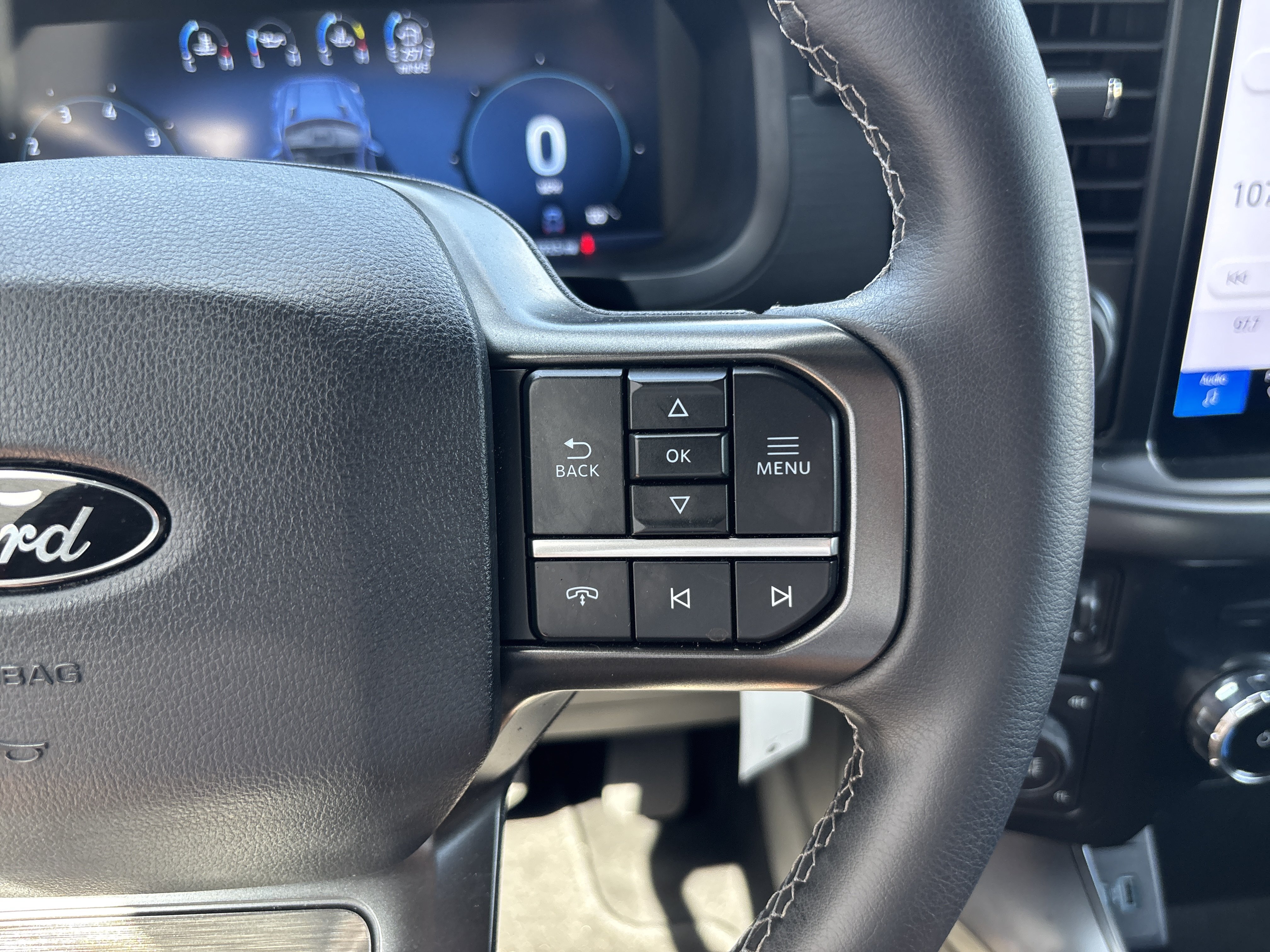 Used 2024 Ford F150 XLT w/ XLT Black Appearance Package AWD/4WD image 13