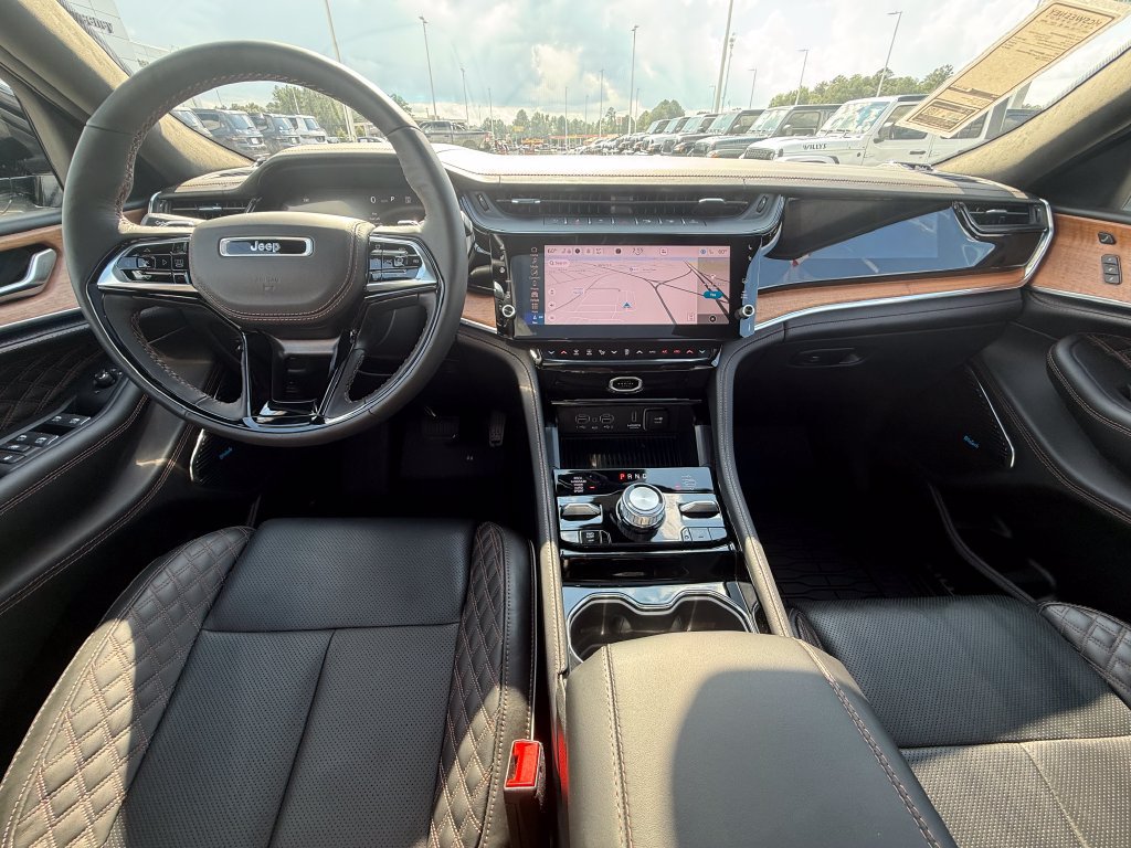New 2027 Jeep Grand Cherokee Summit AWD/4WD image 7