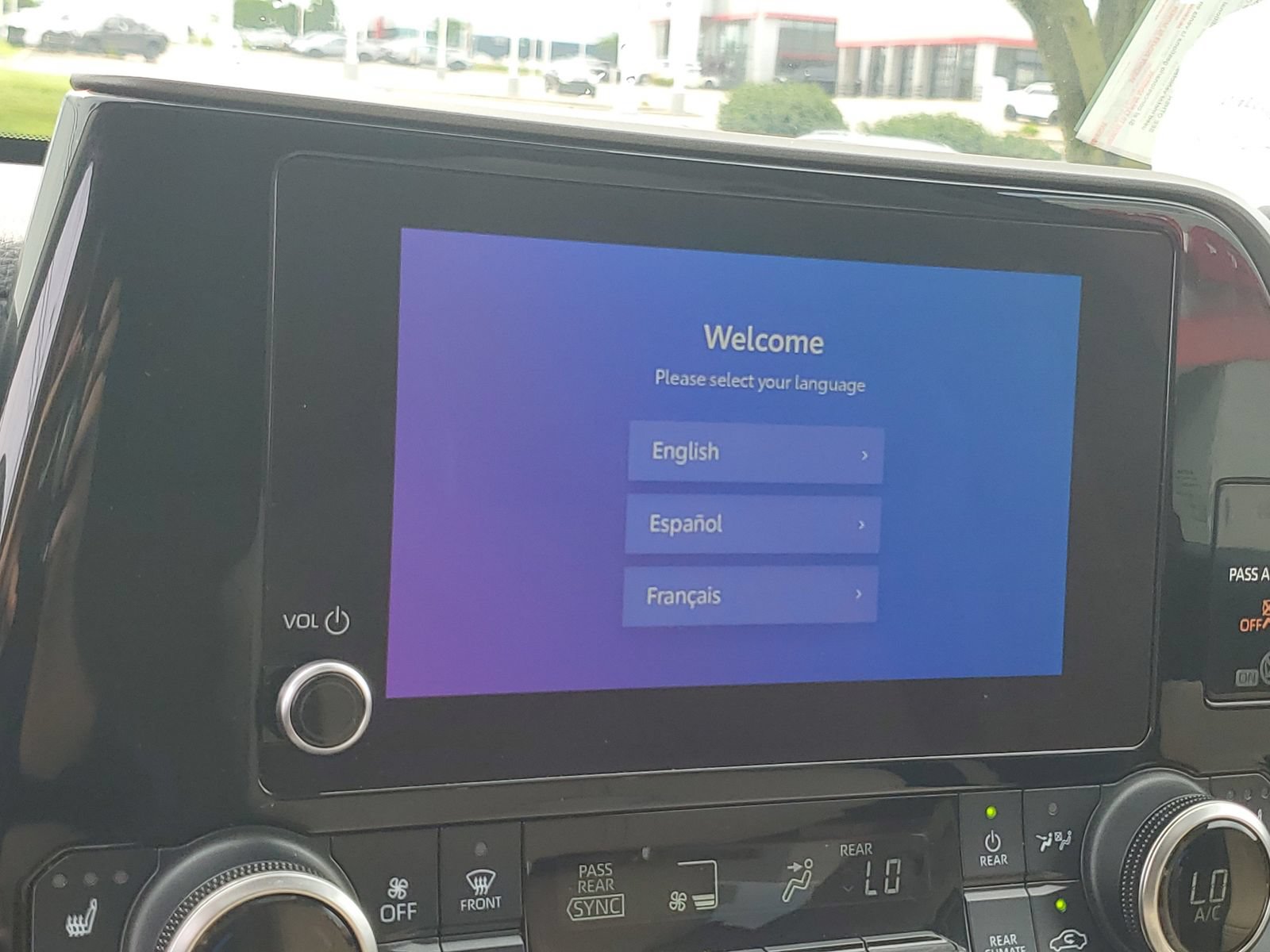 Certified 2024 Toyota Highlander XLE AWD/4WD image 28