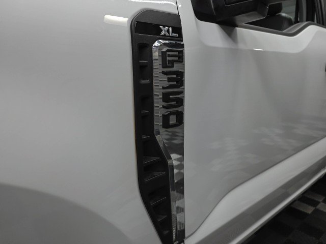 Used 2023 Ford F350 XL w/ XL Chrome Package RWD image 34
