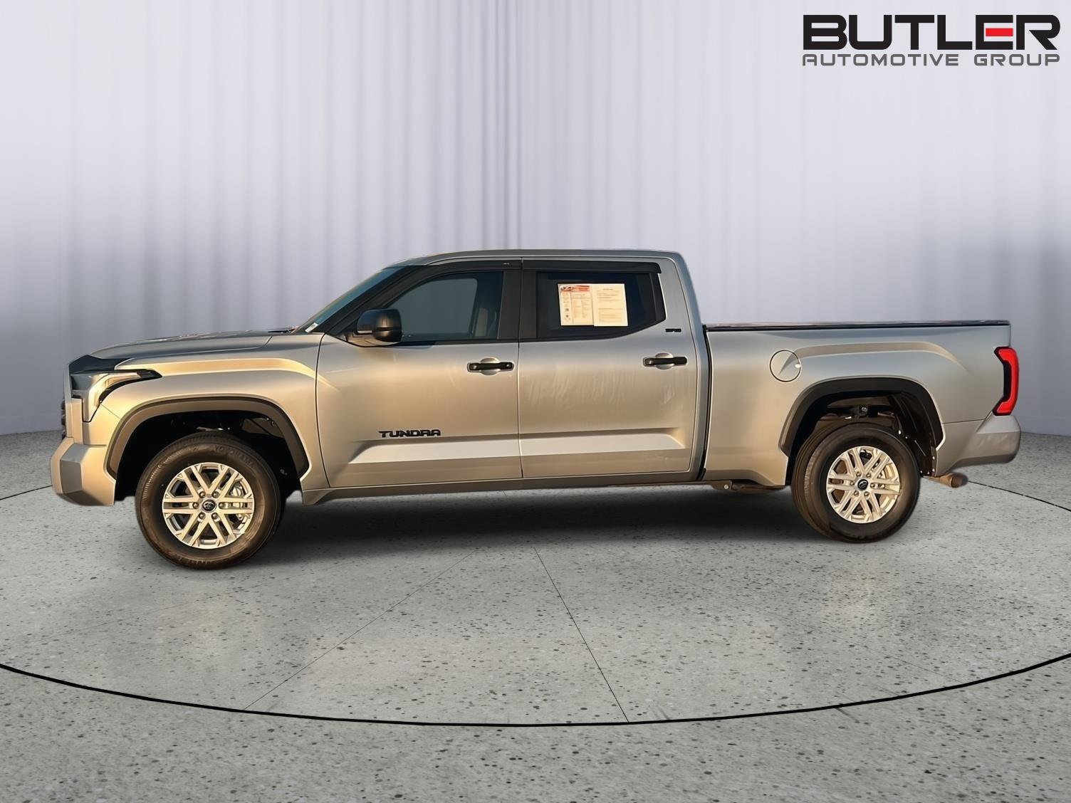 Used 2024 Toyota Tundra SR5 AWD/4WD image 3