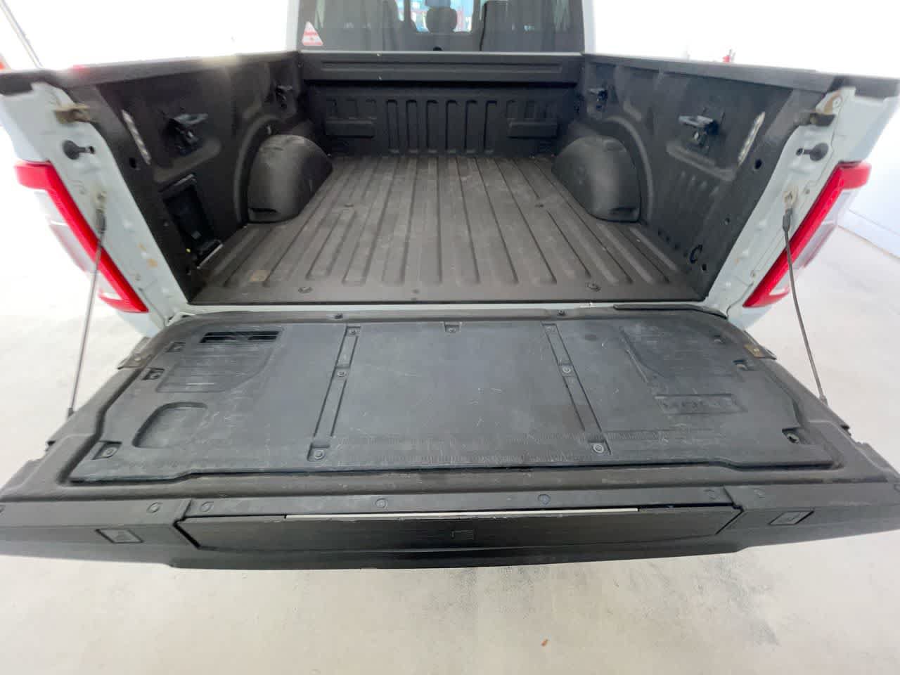 Used 2021 Ford F150 Lariat w/ Equipment Group 502A High AWD/4WD image 23