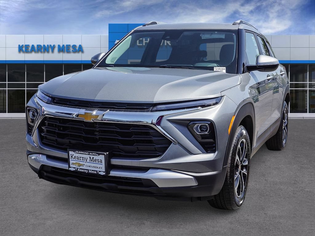 New 2026 Chevrolet TrailBlazer LT w/ LT Cold Weather Package FWD image 3