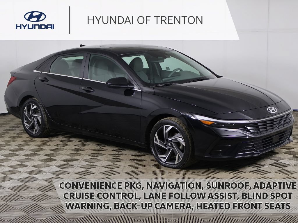 Used 2024 Hyundai Elantra SEL w/ Convenience Package FWD image 1
