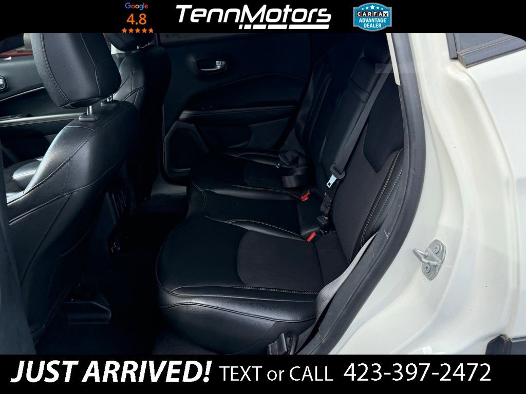 Used 2019 Jeep Compass Latitude w/ Popular Equipment Group AWD/4WD image 12