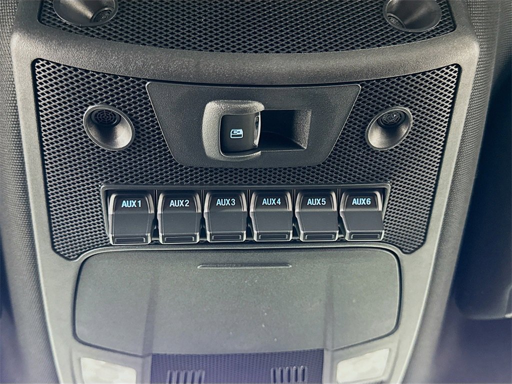 Used 2022 Ford F350 Lariat image 25