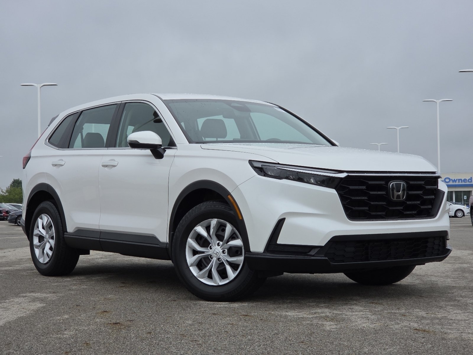 Used 2024 Honda CR-V LX image 2
