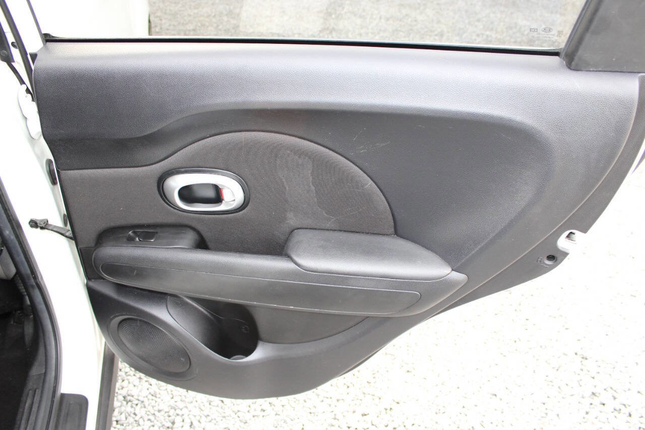 Used 2016 Kia Soul image 22