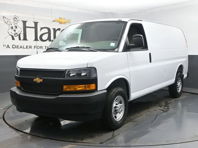 New 2026 Chevrolet Express 2500 image 12