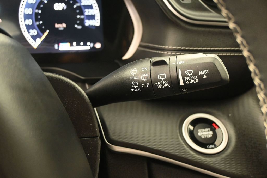 Used 2023 Jeep Grand Cherokee L Laredo AWD/4WD image 24