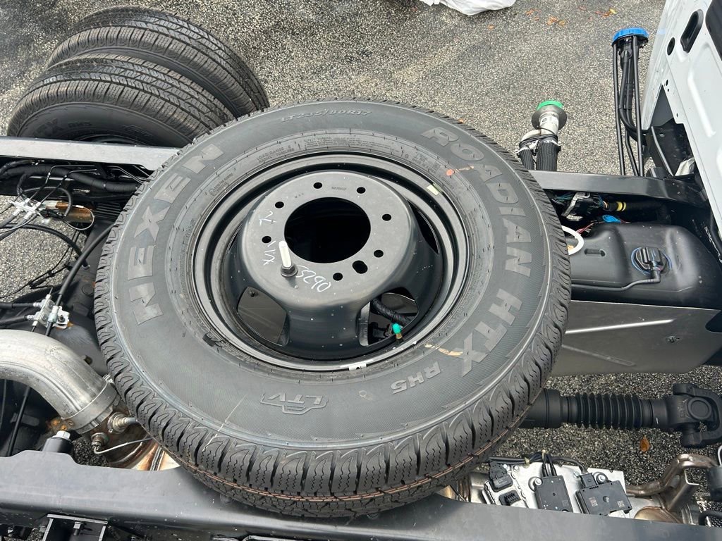 New 2026 RAM 3500 Tradesman image 21