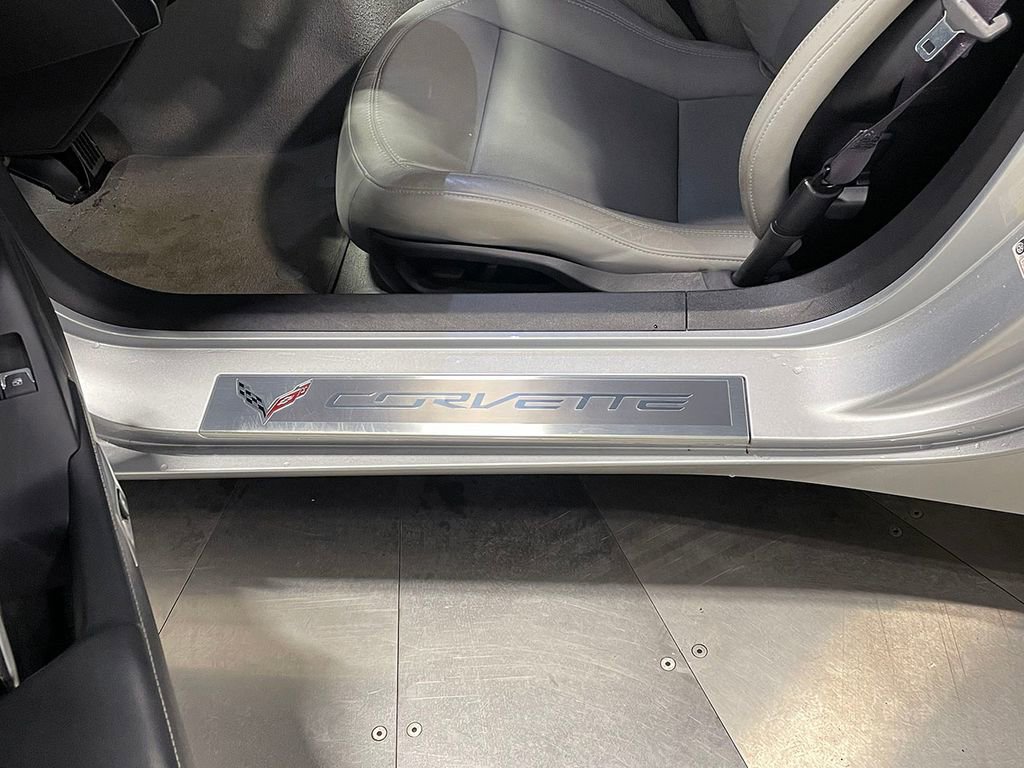 Used 2014 Chevrolet Corvette Stingray Coupe RWD image 58