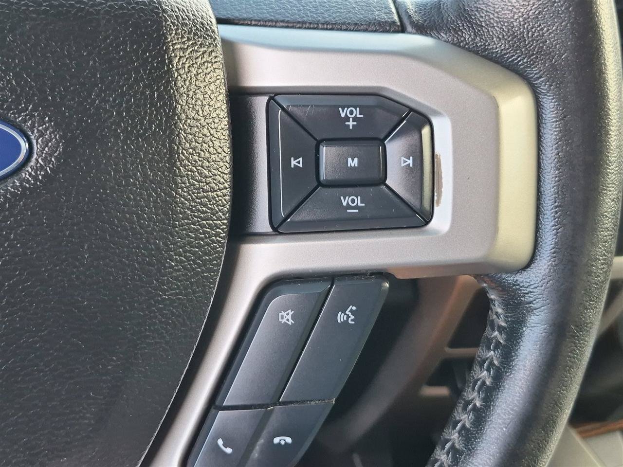 Used 2017 Ford F150 Lariat w/ Equipment Group 502A Luxury AWD/4WD image 19