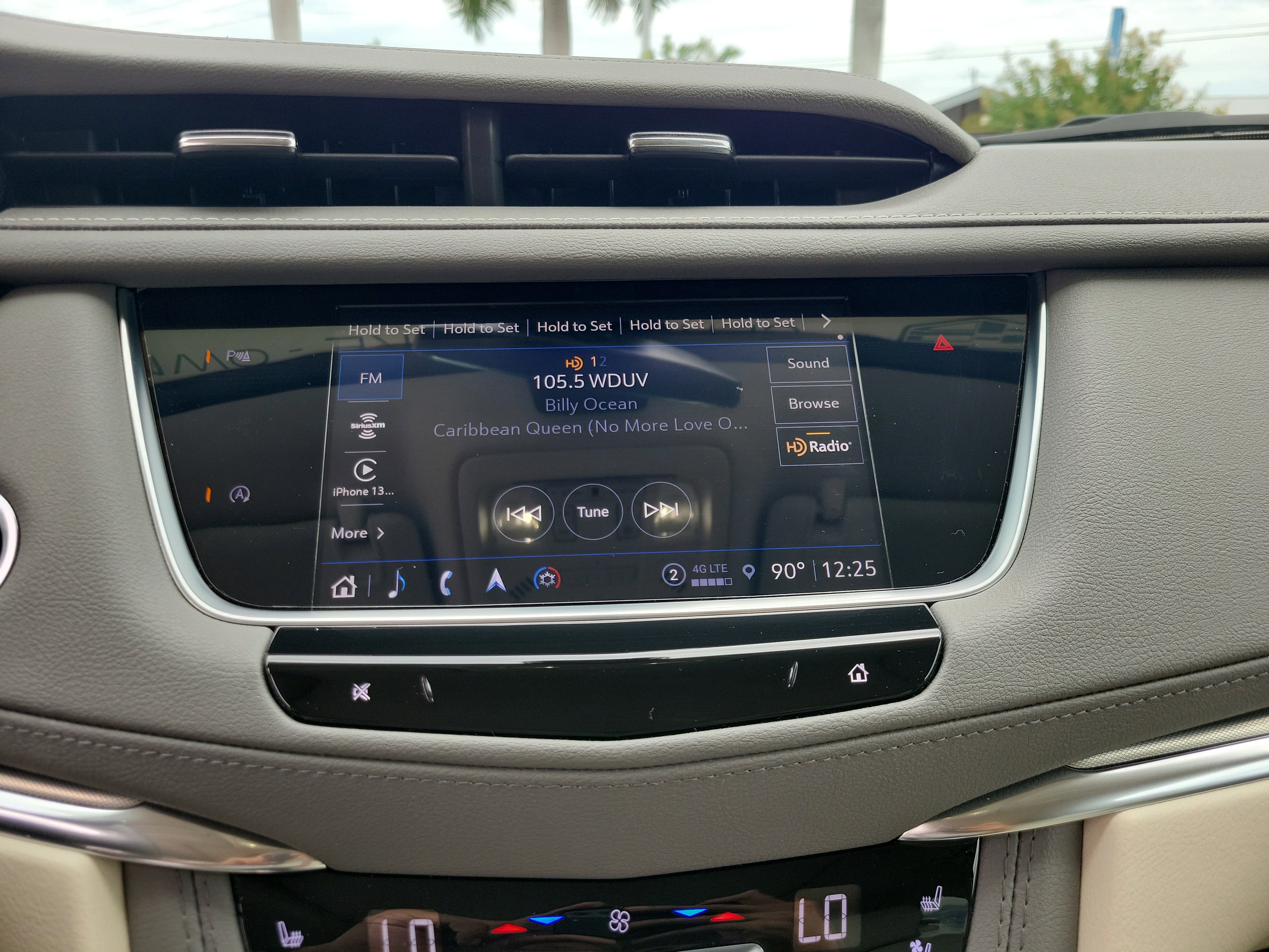 Used 2023 Cadillac XT5 Premium Luxury w/ LPO, Floor Liner Package FWD image 20