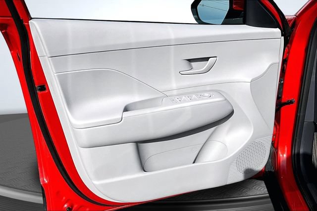 Used 2024 Hyundai Kona SEL FWD image 20