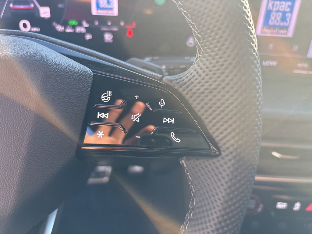 New 2025 Audi SQ5 Premium Plus image 22