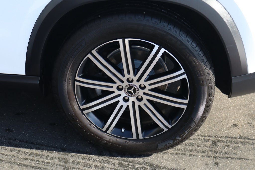 Used 2026 Mercedes-Benz GLE 350 4MATIC image 13