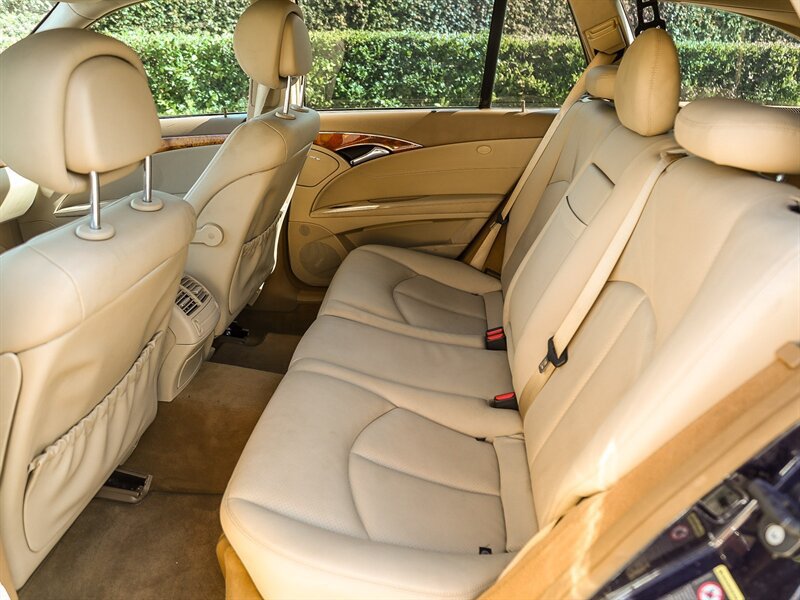 Used 2009 Mercedes-Benz E 350 4MATIC Wagon image 24