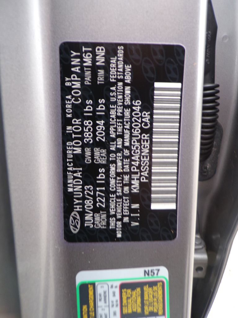 Certified 2023 Hyundai Elantra Limited w/ Cargo Package FWD image 31