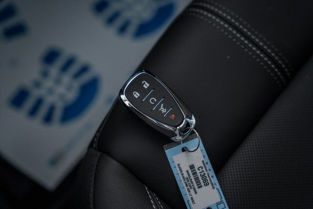 New 2026 Chevrolet Blazer LT w/ LPO, Black Sport Package image 47