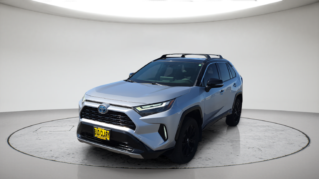 Used 2023 Toyota RAV4 XSE w/ XSE Grade Weather Package AWD/4WD image 2