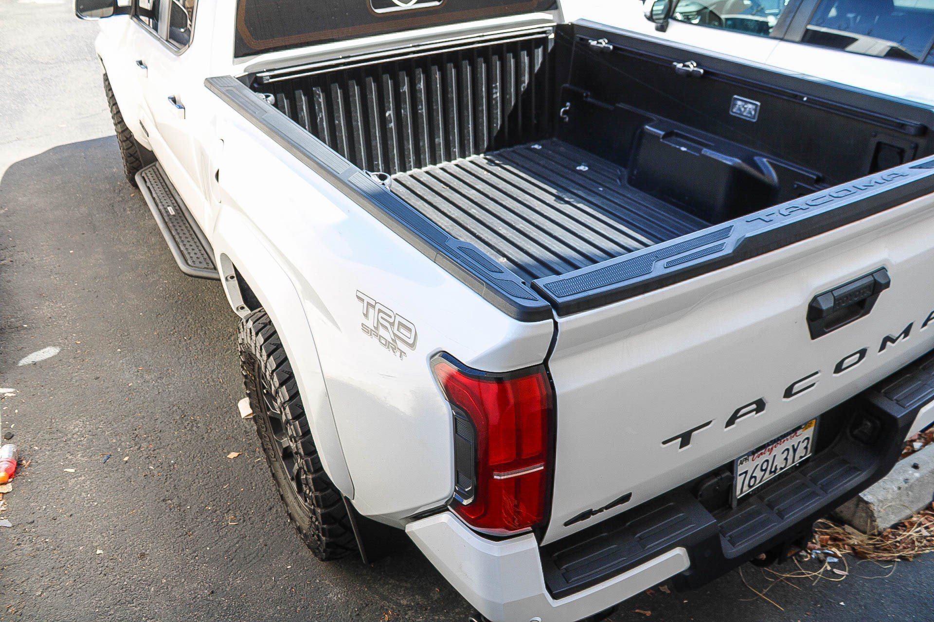 Used 2024 Toyota Tacoma TRD Sport w/ TRD Sport Upgrade Package AWD/4WD image 8