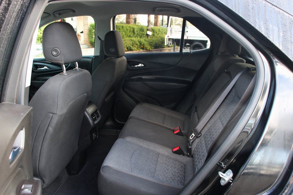 Used 2022 Chevrolet Equinox LT w/ Driver Convenience Package FWD image 34