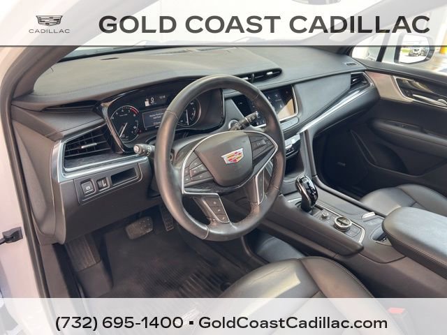 Certified 2023 Cadillac XT5 Premium Luxury w/ LPO, Floor Liner Package image 18